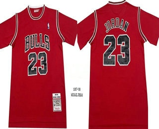 Men's Chicago Bulls #23 Michael Jordan Red Short Sleeved Swingman Throwback Jersey