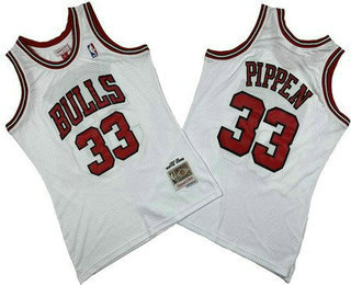 Men's Chicago Bulls #33 Scottie Pippen White 1997 Throwback Swingman Jersey